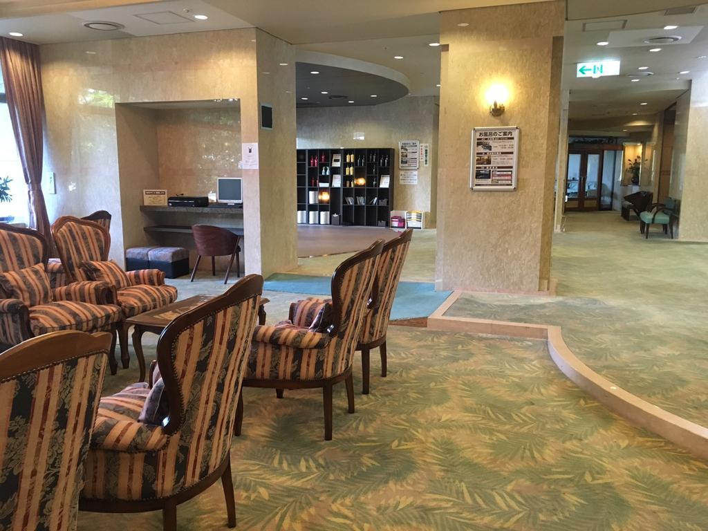 Breezbay Hotel & Resort Gero Luaran gambar